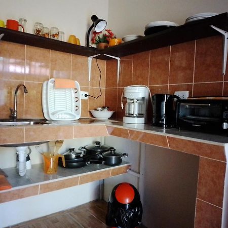 Appartamento Casa Alegra Puerto Viejo de Talamanca Esterno foto