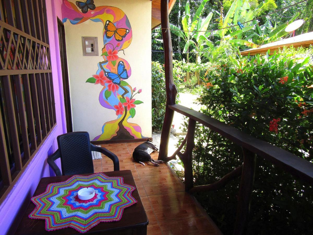 Appartamento Casa Alegra Puerto Viejo de Talamanca Esterno foto
