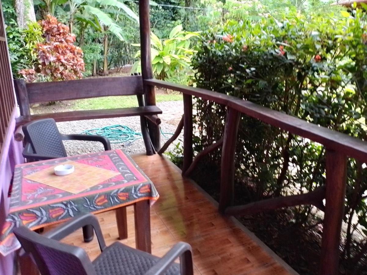 Appartamento Casa Alegra Puerto Viejo de Talamanca Esterno foto