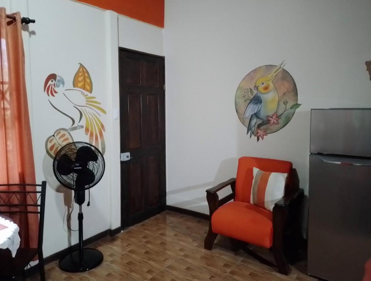 Appartamento Casa Alegra Puerto Viejo de Talamanca Esterno foto