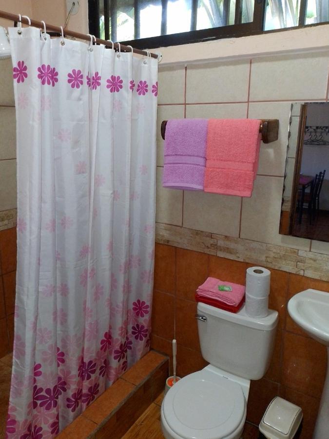 Appartamento Casa Alegra Puerto Viejo de Talamanca Esterno foto
