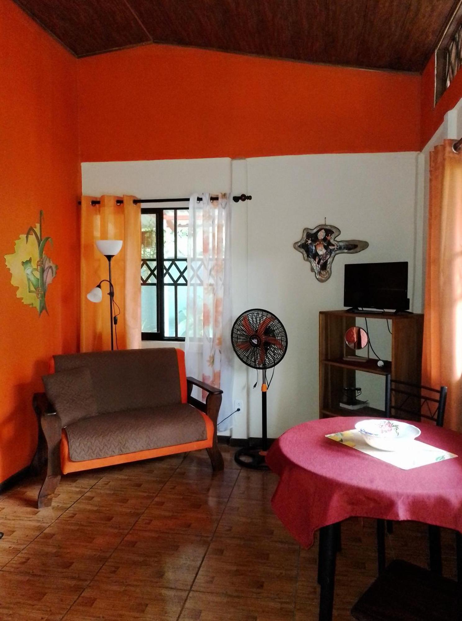 Appartamento Casa Alegra Puerto Viejo de Talamanca Esterno foto