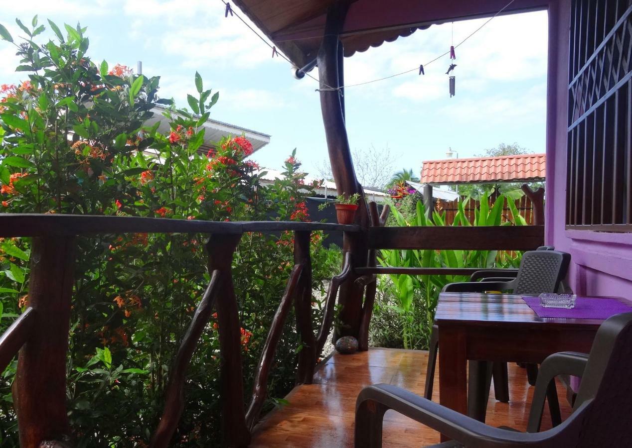 Appartamento Casa Alegra Puerto Viejo de Talamanca Esterno foto
